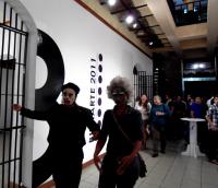 "Chupa- Melo" desobediencia ante un idiota. Bienal costarricense de Artes Visuales 2011.